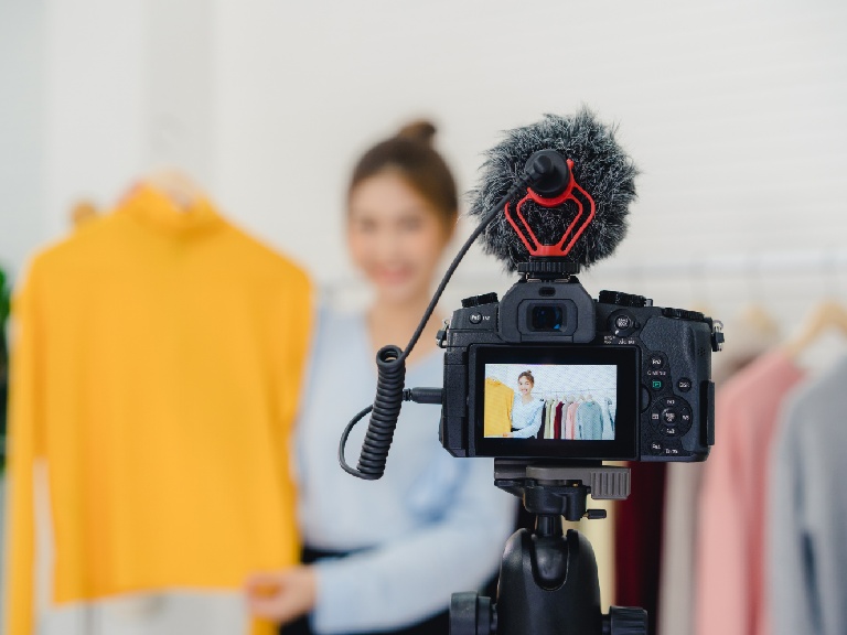 7 Reasons to Go for Product Videos for Your Business